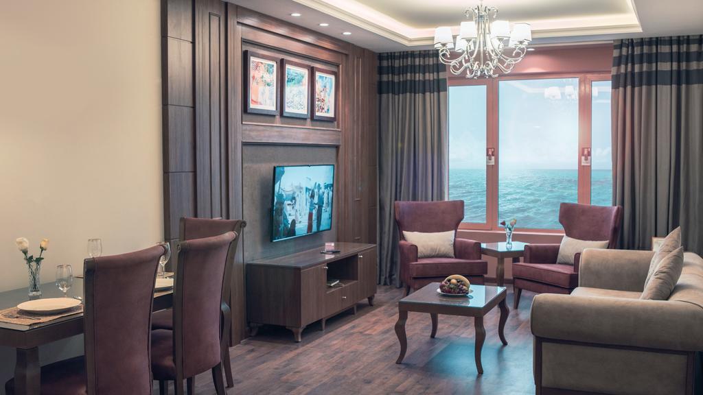 อัล บอร์ก อัล วาเทียร์ Hotel ชาซาน ภายนอก รูปภาพ