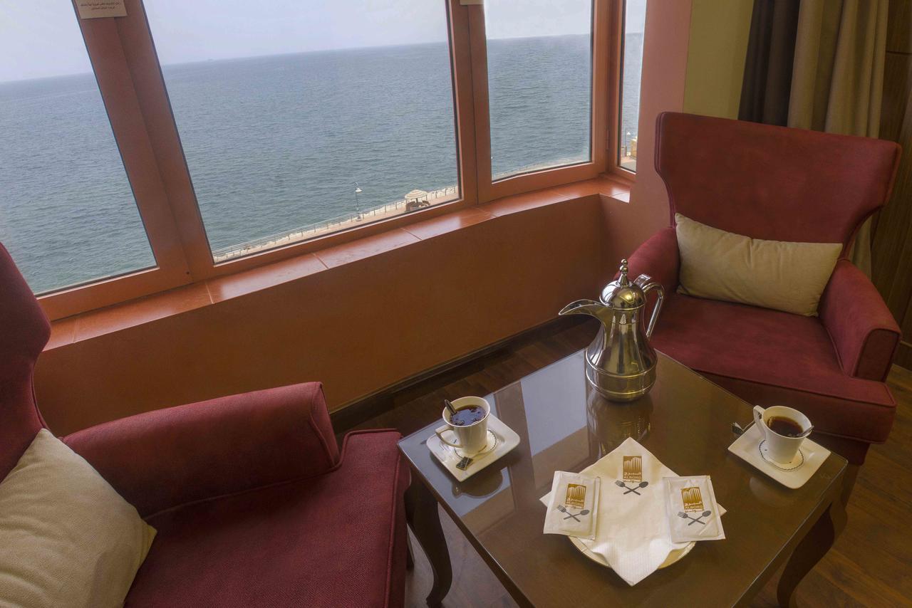 อัล บอร์ก อัล วาเทียร์ Hotel ชาซาน ภายนอก รูปภาพ