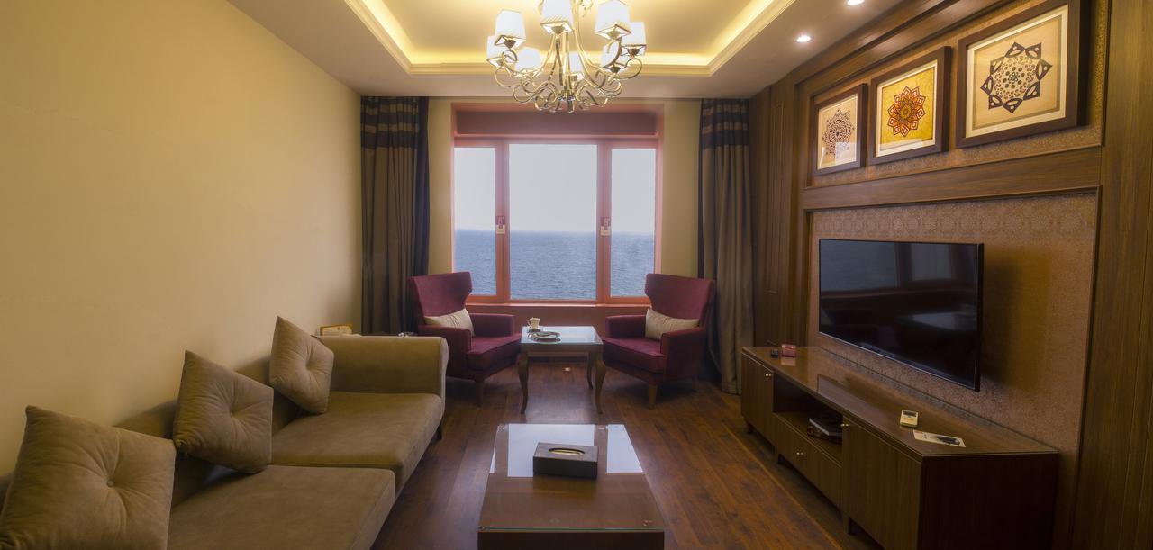 อัล บอร์ก อัล วาเทียร์ Hotel ชาซาน ภายนอก รูปภาพ