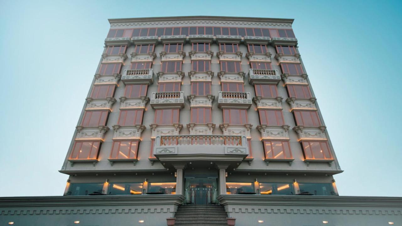 อัล บอร์ก อัล วาเทียร์ Hotel ชาซาน ภายนอก รูปภาพ