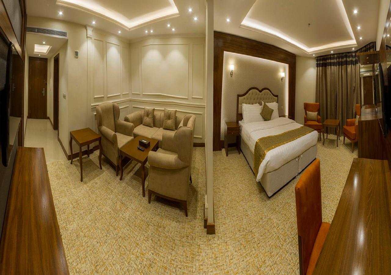 อัล บอร์ก อัล วาเทียร์ Hotel ชาซาน ภายนอก รูปภาพ
