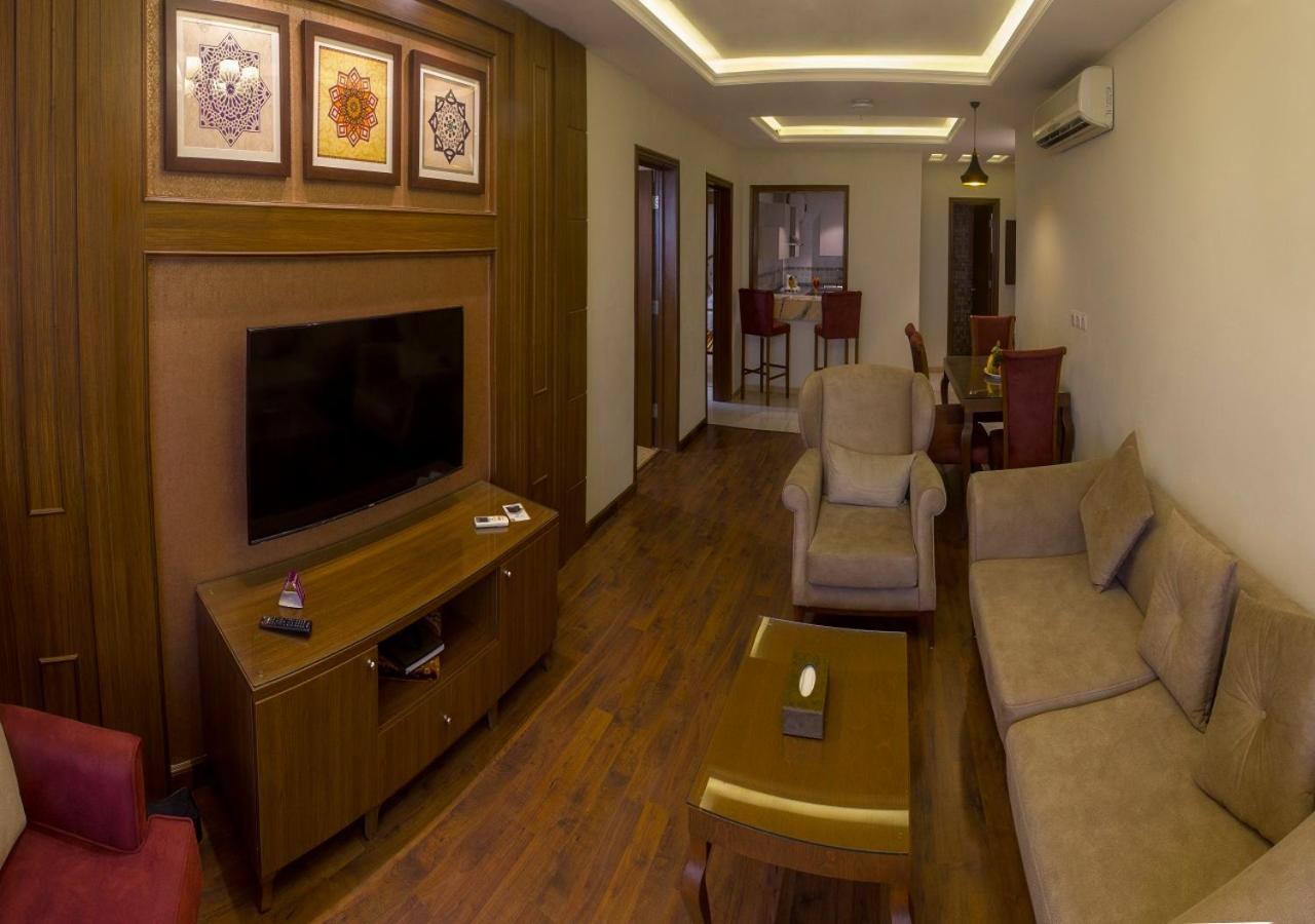 อัล บอร์ก อัล วาเทียร์ Hotel ชาซาน ภายนอก รูปภาพ